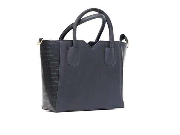 Ladies Black Color Wide-space Bag